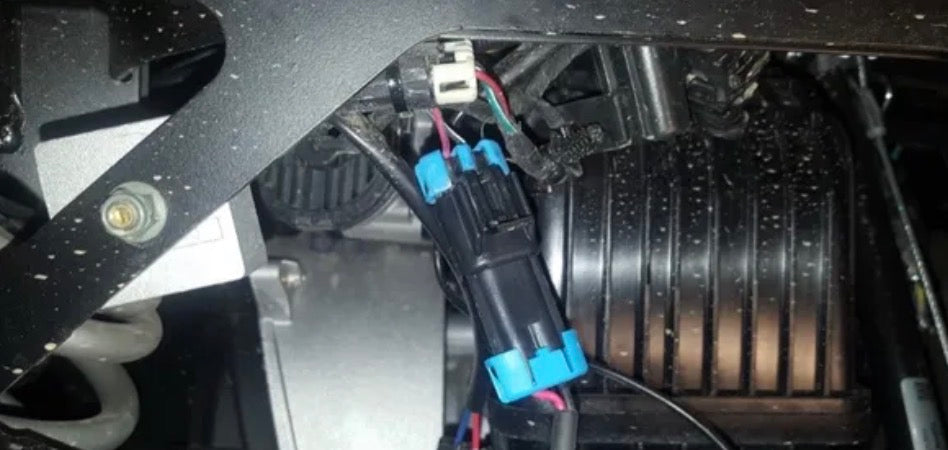 Polaris Automatic Reverse Light